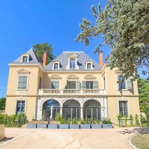 Chateau - 2 - Terrasse & Parking Apartment